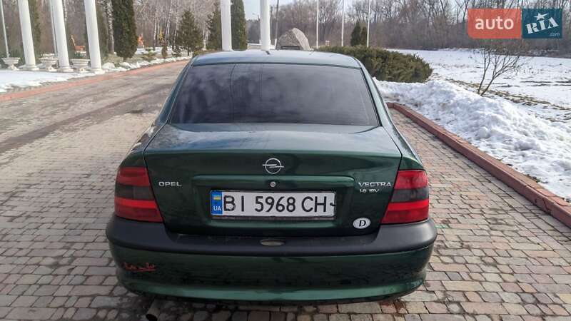 Седан Opel Vectra 1996 в Полтаві