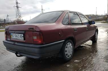 Седан Opel Vectra 1992 в Тернополі