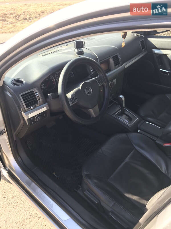 Седан Opel Vectra 2008 в Коломиї фото 5 Седан Opel Vectra 2008 в Коломиї