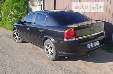 Седан Opel Vectra 2005 в Киеве