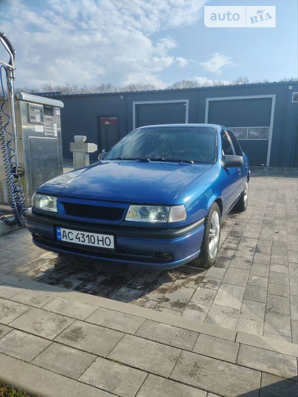 Седан Opel Vectra 1993 в Луцке