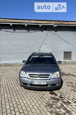 Универсал Opel Vectra 2004 в Радехове