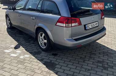 Універсал Opel Vectra 2004 в Радехові