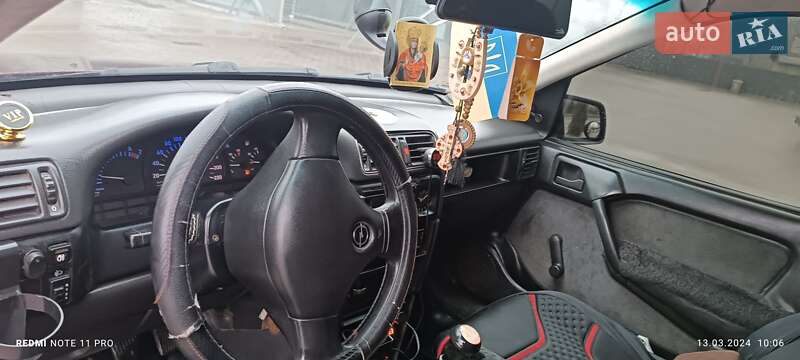Седан Opel Vectra 1989 в Тернополе
