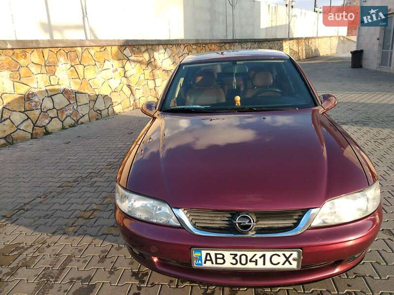 Седан Opel Vectra 1998 в Могилев-Подольске
