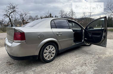 Седан Opel Vectra 2003 в Калуше