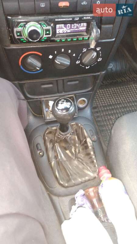 Универсал Opel Vectra 1997 в Ромнах фото 8 Универсал Opel Vectra 1997 в Ромнах
