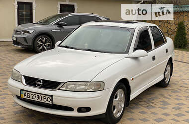 Седан Opel Vectra 2001 в Бару