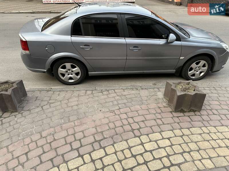 Седан Opel Vectra 2006 в Виннице