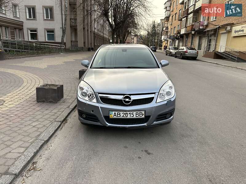 Седан Opel Vectra 2006 в Виннице