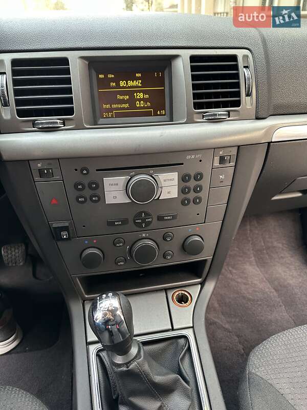 Седан Opel Vectra 2006 в Виннице