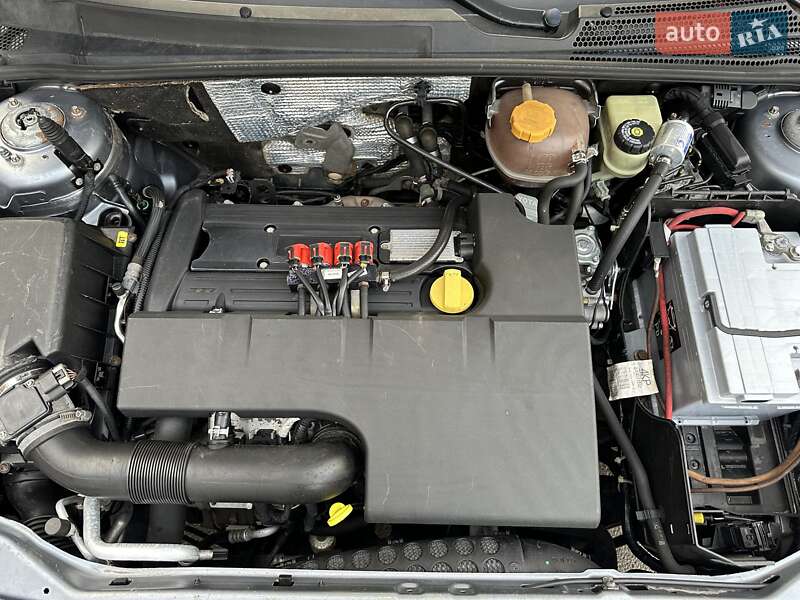 Седан Opel Vectra 2006 в Виннице