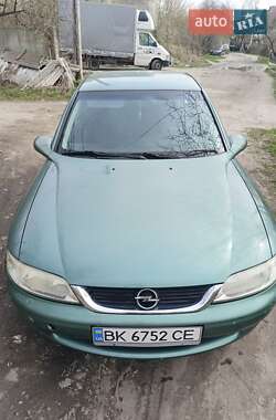 Седан Opel Vectra 2000 в Луцке