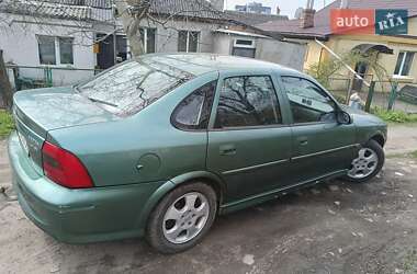 Седан Opel Vectra 2000 в Луцке