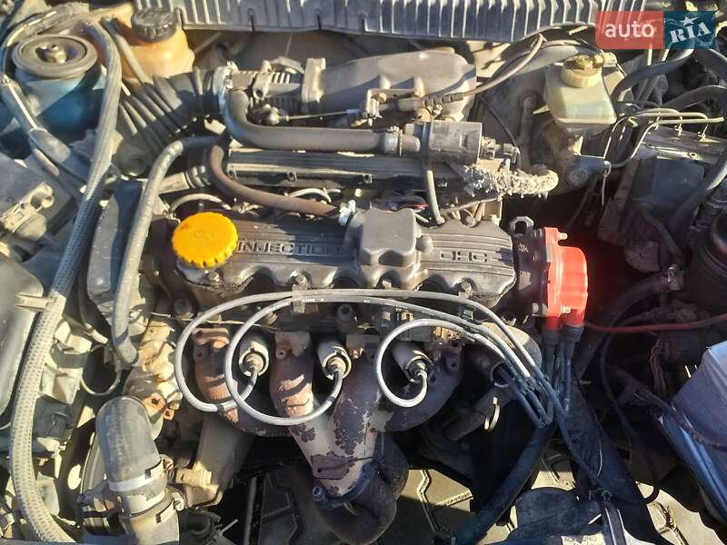 Седан Opel Vectra 1995 в Івано-Франківську