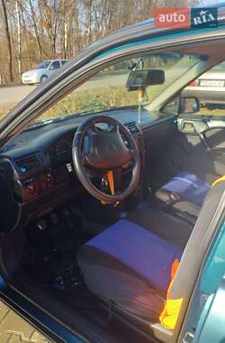 Седан Opel Vectra 1995 в 