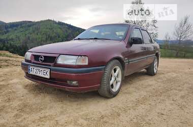 Седан Opel Vectra 1995 в Долині