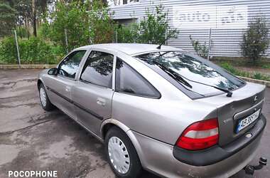 Ліфтбек Opel Vectra 1996 в Вінниці
