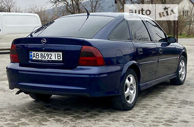 Лифтбек Opel Vectra 1999 в Могилев-Подольске
