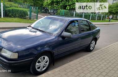 Лифтбек Opel Vectra 1991 в Луцке