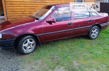 Седан Opel Vectra 1993 в Верховине