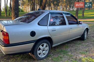 Седан Opel Vectra 1989 в Сумах