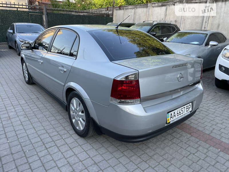 Седан Opel Vectra 2003 в Запорожье