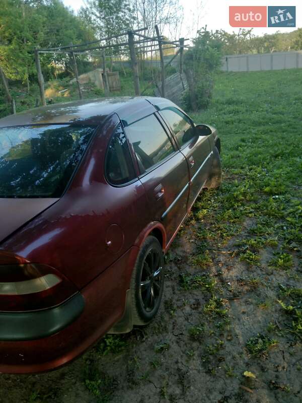 Седан Opel Vectra 1997 в Хмельницком