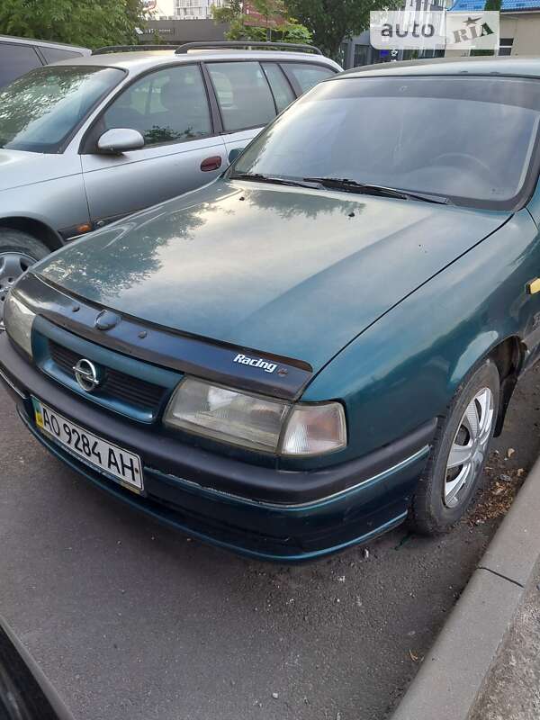 Седан Opel Vectra 1995 в Ужгороде