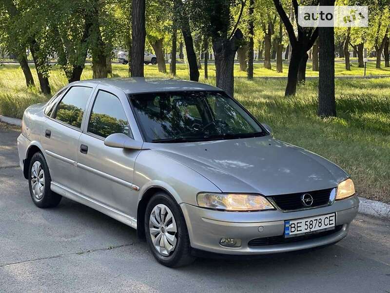 Opel Vectra 2000