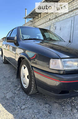 Ліфтбек Opel Vectra 1991 в Харкові