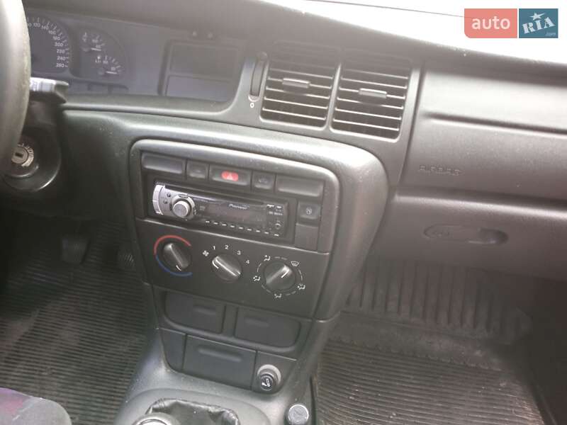 Седан Opel Vectra 1997 в Хотяновке фото 7 Седан Opel Vectra 1997 в Хотяновке