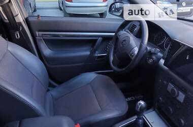 Седан Opel Vectra 2003 в Львове