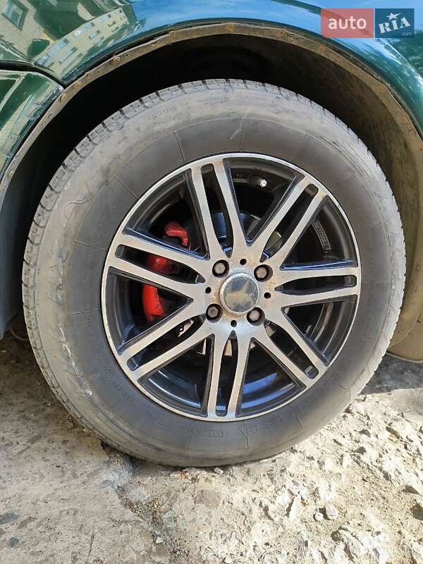 Седан Opel Vectra 1998 в Славянске