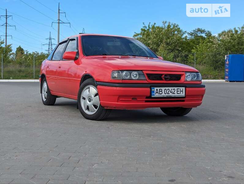 Ліфтбек Opel Vectra 1993 в Вінниці