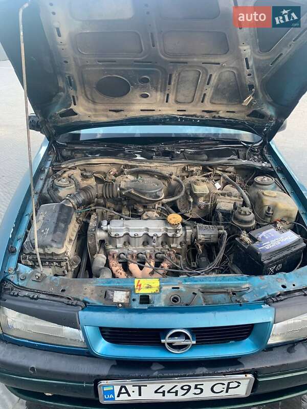 Седан Opel Vectra 1993 в Перемишлянах