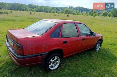 Седан Opel Vectra 1994 в Лубнах