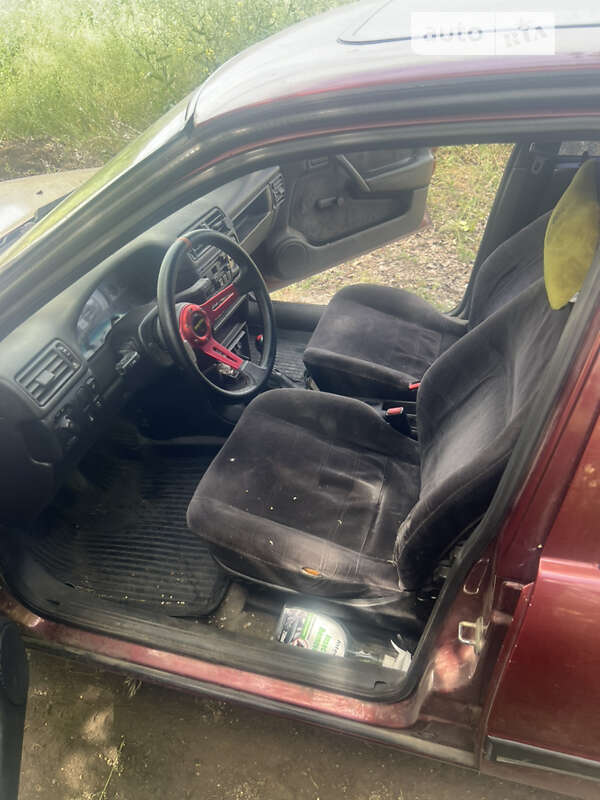 Седан Opel Vectra 1992 в Дніпрі