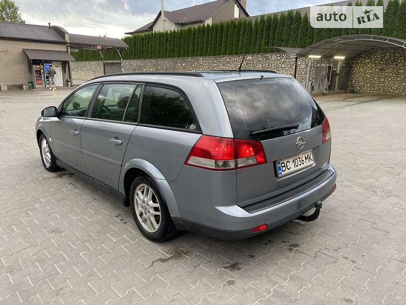 Універсал Opel Vectra 2004 в Підволочиську