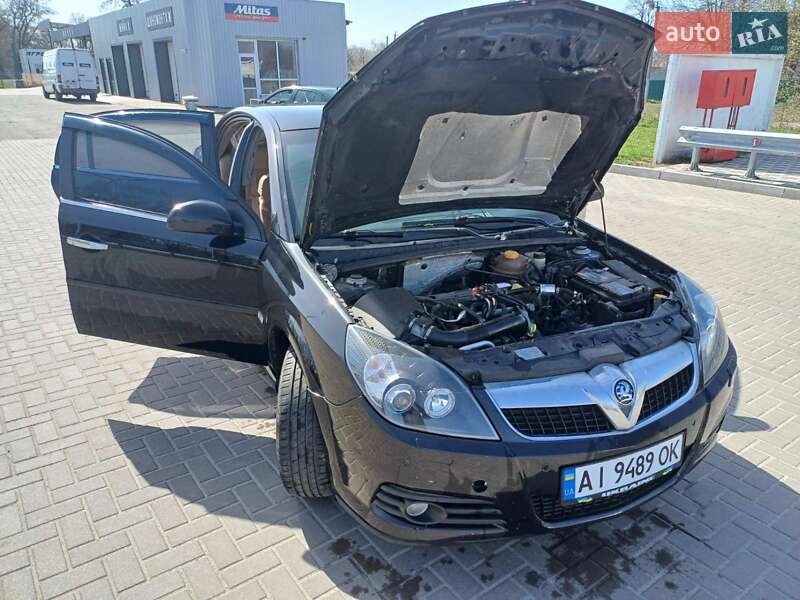 Седан Opel Vectra 2006 в Киеве