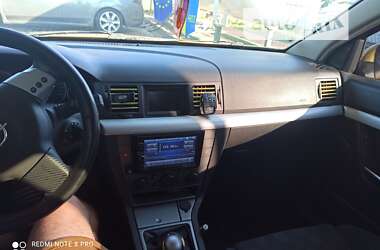 Лифтбек Opel Vectra 2003 в Хмельницком