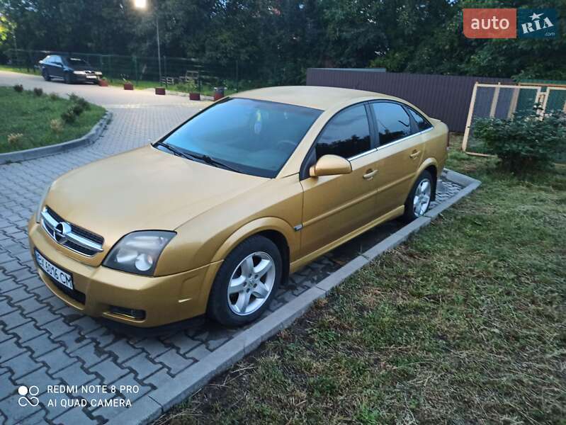 Лифтбек Opel Vectra 2003 в Хмельницком