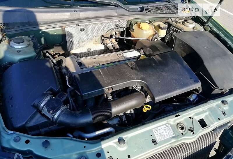 Седан Opel Vectra 2005 в Умані