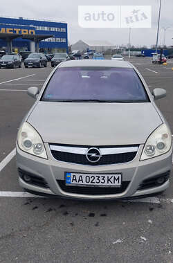 Седан Opel Vectra 2006 в Киеве