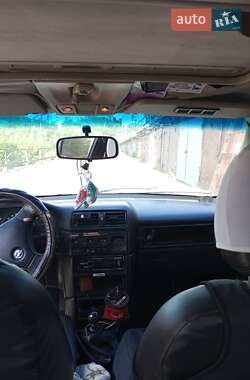 Седан Opel Vectra 1992 в 