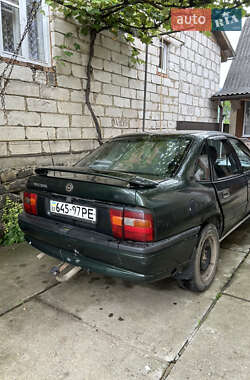 Седан Opel Vectra 1995 в Хусті