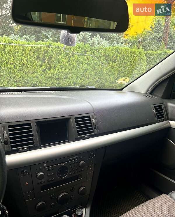 Ліфтбек Opel Vectra 2003 в Миколаєві