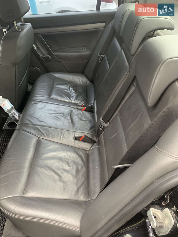 Седан Opel Vectra 2006 в Києві фото 8 Седан Opel Vectra 2006 в Києві