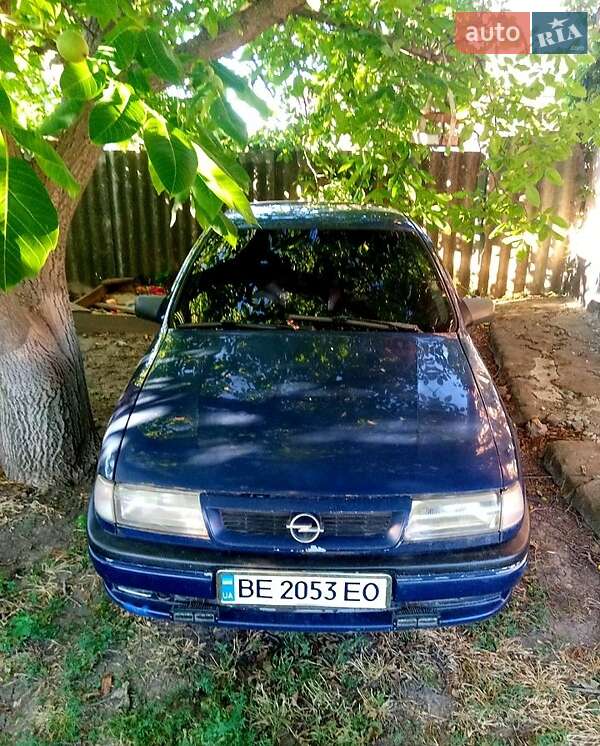 Седан Opel Vectra 1993 в Баштанке