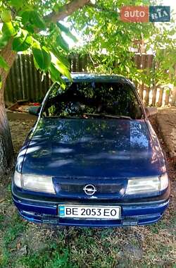 Седан Opel Vectra 1993 в 